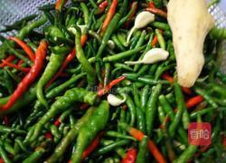 五香腌辣椒的做法图解1