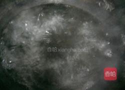 西红柿鱼头汤的做法图解2