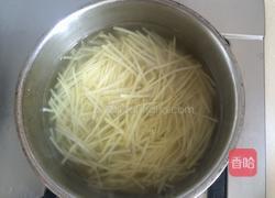 凉拌土豆丝的做法图解2
