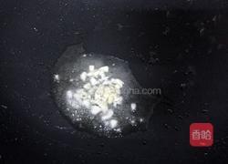 黄瓜木耳炒鸡蛋的做法图解5