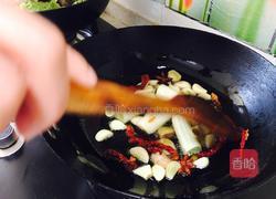 闷烧罗非鱼的做法图解5