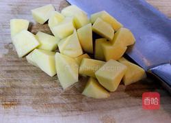 土豆炖豆角的做法图解2