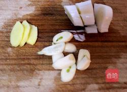 土豆炖豆角的做法图解3