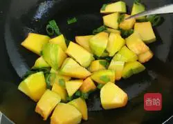 Illustration of how to make delicious pumpkin soup 6