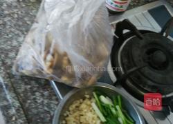 干炒蛤蜊的做法图解1