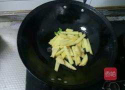 年糕土豆炖白菜的做法图解5