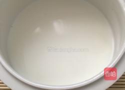 牛奶蒸鸡蛋的做法图解4