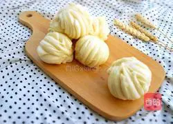 Illustration of how to make milk-scented henna rolls 20