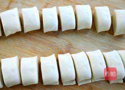 奶香花卷的做法图解11