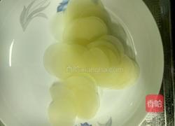 炸虾片的做法图解1