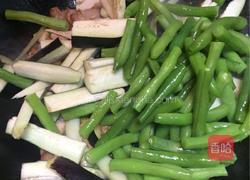 四季豆炒紫茄的做法图解9