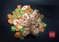 什锦虾仁的做法图解5