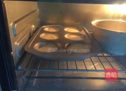 戚风蛋糕的做法图解13