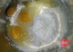 电饭煲蛋糕的做法图解2