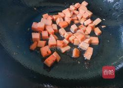 火腿炒玉米粒的做法图解4