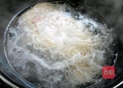 香辣酸汤面的做法图解6