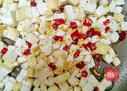 茼蒿豆腐丁的做法图解4