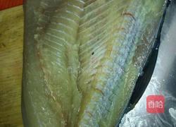 炖草鱼的做法图解1