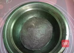 黑米面芝麻甜馅包的做法图解3