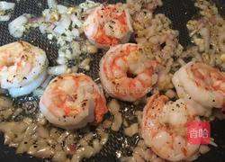 鲜虾芦笋意大利炖饭的做法图解4