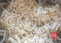 陕北洋芋擦擦的做法图解6