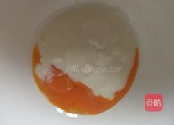 酸奶蛋糕的做法图解3