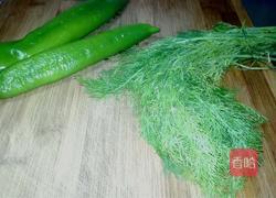 茴香小炒蛋的做法图解1