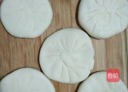 洋葱肉末馅饼的做法图解5