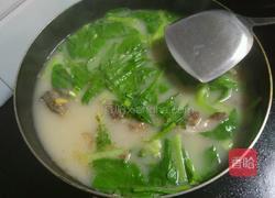 鱼头鱼尾青菜汤的做法图解10