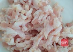 酸豆角炒肉沫的做法图解1