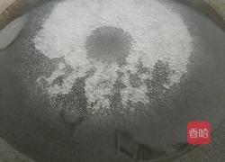 自制豌豆凉粉的做法图解2