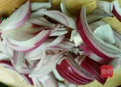 洋葱炒蛋的做法图解3