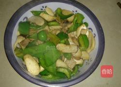 杏鲍菇炒青椒的做法图解6