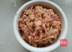 猪肉萝卜包子的做法图解5