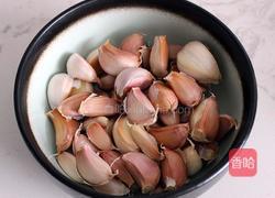 孜然大蒜的做法图解1
