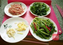 香菜炒肉丝的做法图解5
