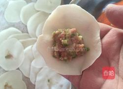 猪肉蒜苗饺子的做法图解13