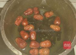黑木耳红枣汤的做法图解5