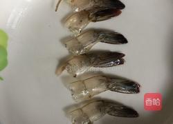 土豆虾球的做法图解2