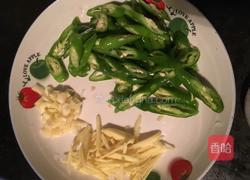 香芹炒腰花的做法图解5