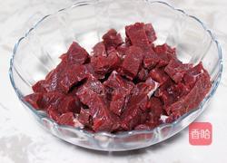 朝鲜族风味—酱牛肉辣椒的做法图解1