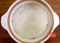 腊肉煲仔饭的做法图解5