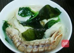 砂锅海鲜鸡蛋面的做法图解6