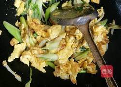 大葱鸡蛋的做法图解3