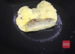 猪肉韭菜卷蛋的做法图解5