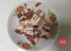 五花肉焖饭的做法图解2