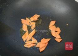 西兰花炒鸡蛋的做法图解10