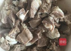 羊肉炖萝卜的做法图解4