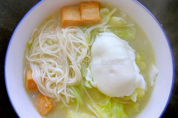 蔬菜鸡蛋面