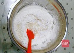 芝香脆麻花的做法图解1